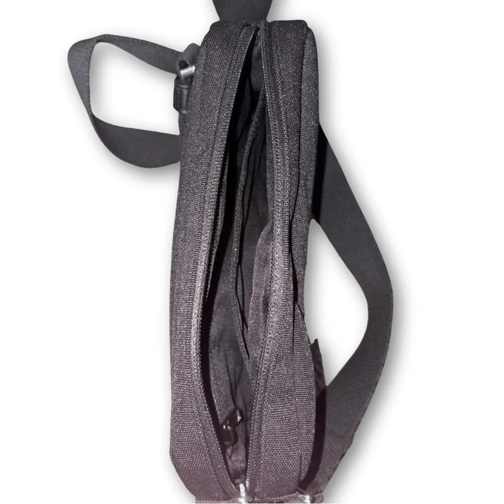 BEIS Black Crossbody Bag - Picture 3 of 3